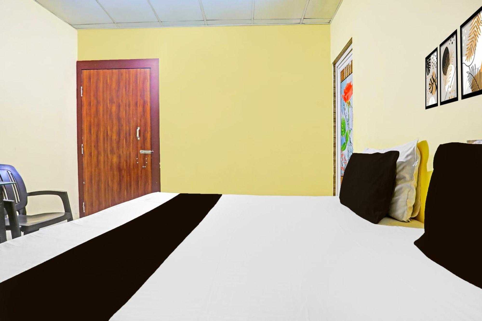 Hotel O Payal Palace Kendrapara Buitenkant foto